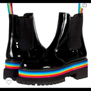 NWT Kurt Geiger Birdie rainbow boots. Patent leather with rainbow foam platform.